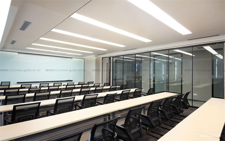 大型企業辦公室設計公司如何進行項目后期服務？